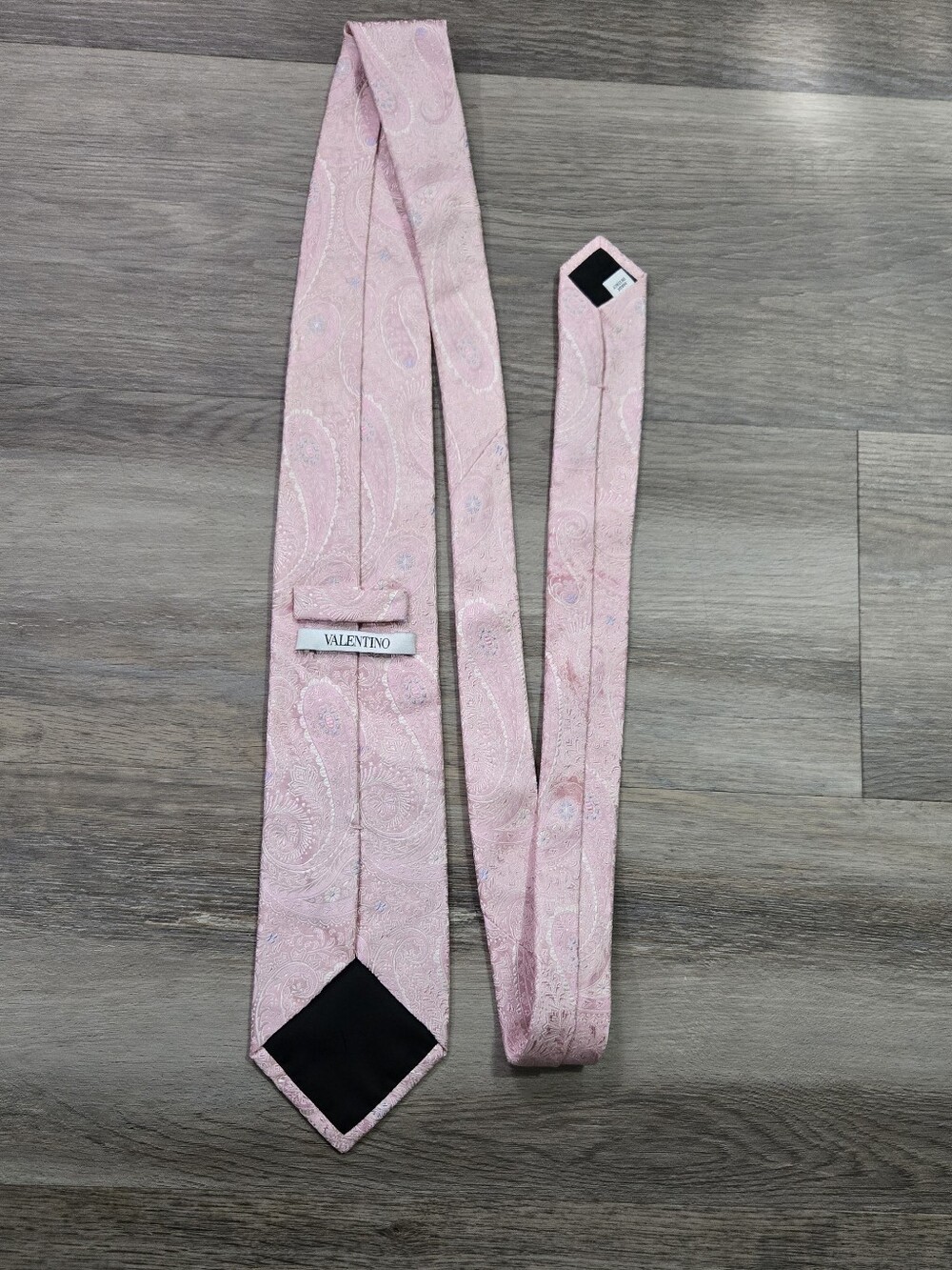 Valentino Pink Paisley 100% Silk Tie | Made in Italy